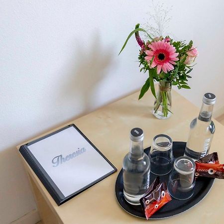 B&B Antoniushoeve Lomm Екстериор снимка