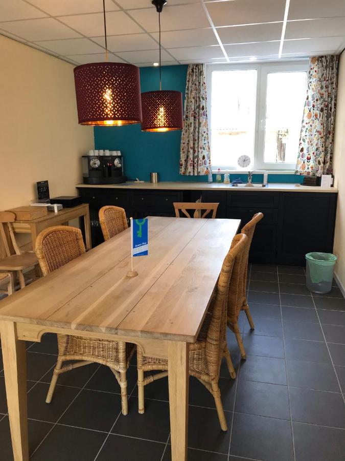 B&B Antoniushoeve Lomm Екстериор снимка