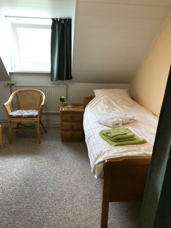 B&B Antoniushoeve Lomm Екстериор снимка